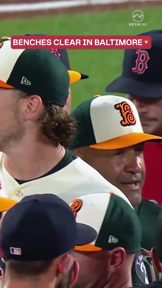 TEMPERS FLARE AFTER THE INNING ENDING GIDP 🔥 Blaze Alexander seemed to stick out his arm at Nick Sogard? 👎