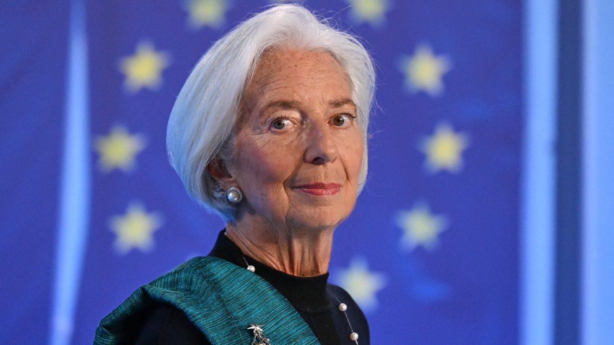 "On a un objectif d’inflation de 2% sur le moyen terme": face à l'envolée des prix provoquée par la guerre au Moyen-Ori…