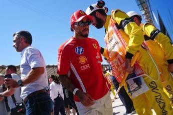 Gp Spagna, Hamilton subito out per problema ai freni: "Sono demoralizzato"