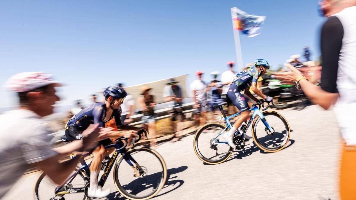La Vuelta 2027 empezará en Galicia y se disputará íntegramente en septiembre