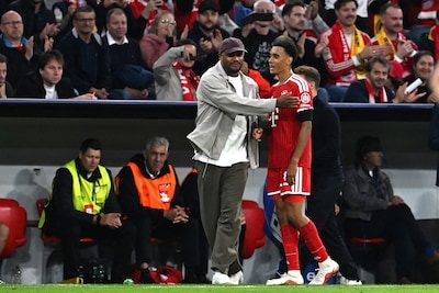 Een veelzeggende knuffel van Vincent Kompany: geplaagde Jamal Musiala effent pad voor Bayern München, weergaloze Michae…