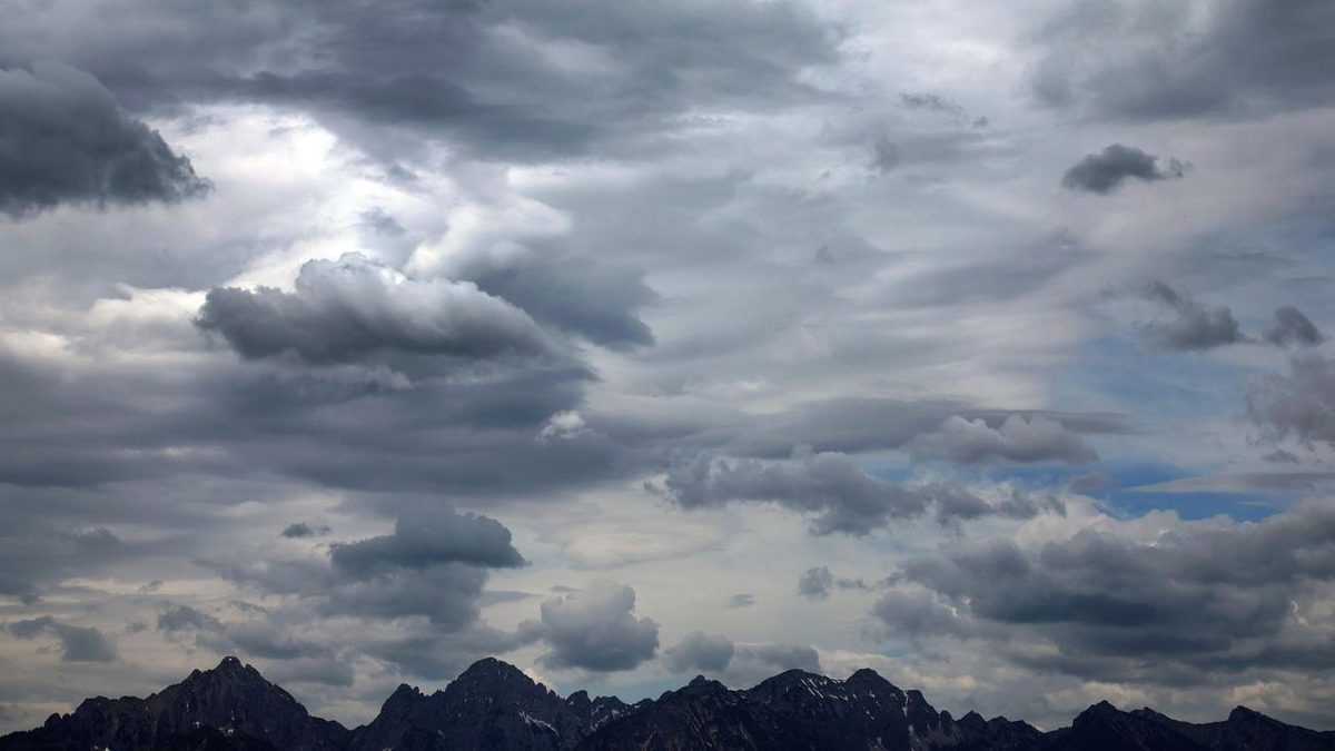 Wetter: Kräftiger Regen an den Alpen - danach wird es sonnig