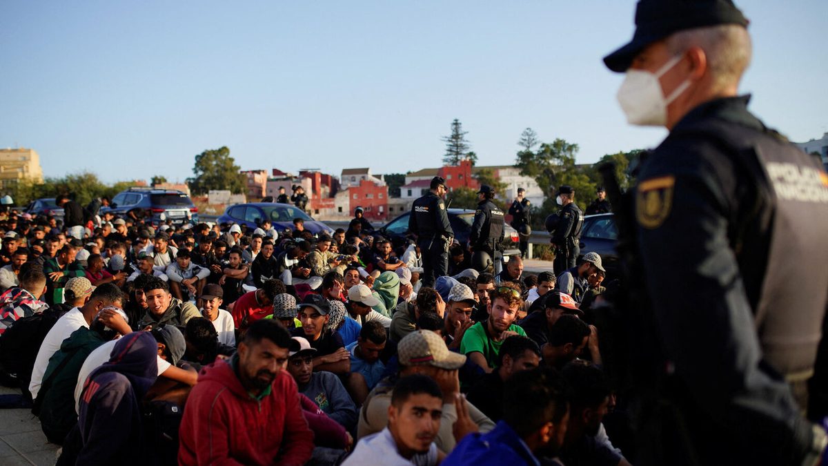 Ceuta : plus de 5 300 migrants sont retournés au Maroc en un mois, selon le gouvernement espagnol