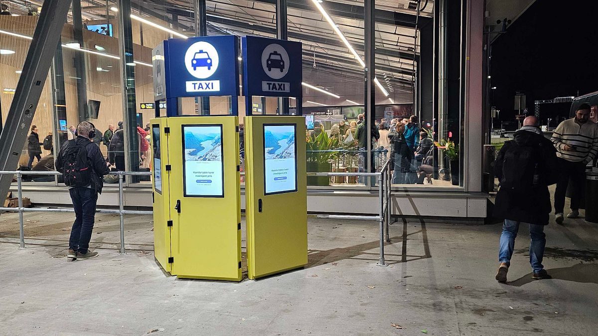 Taxisjåfør anmeldt etter krav på 22.000 kroner