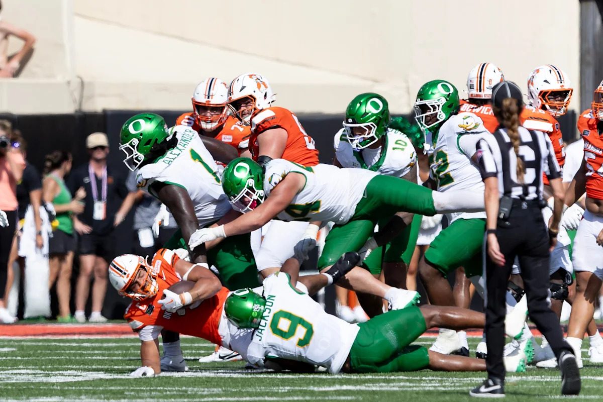 The AP Top 25 is set to crown a new No. 1 in college football