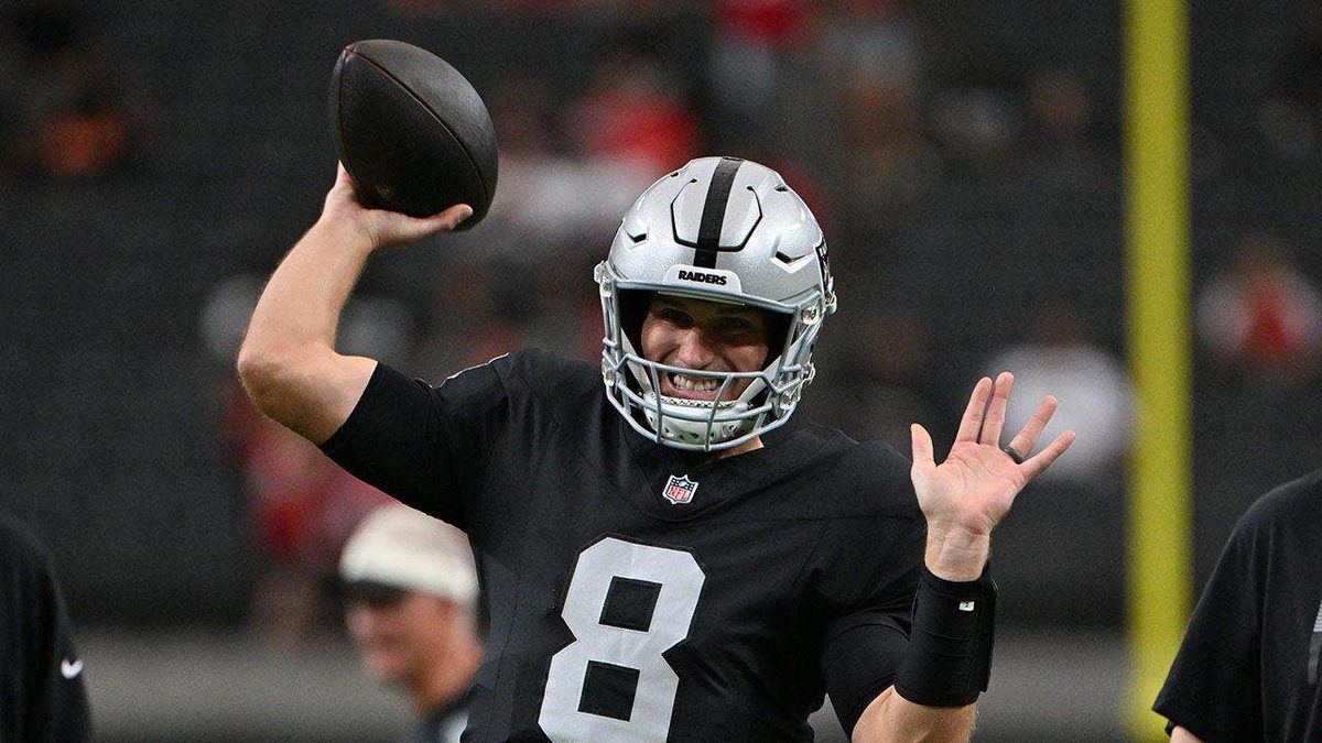 Raiders favored at -3 over Miami Dolphins as Malik Willis and Kirk Cousins face off in NFL week one