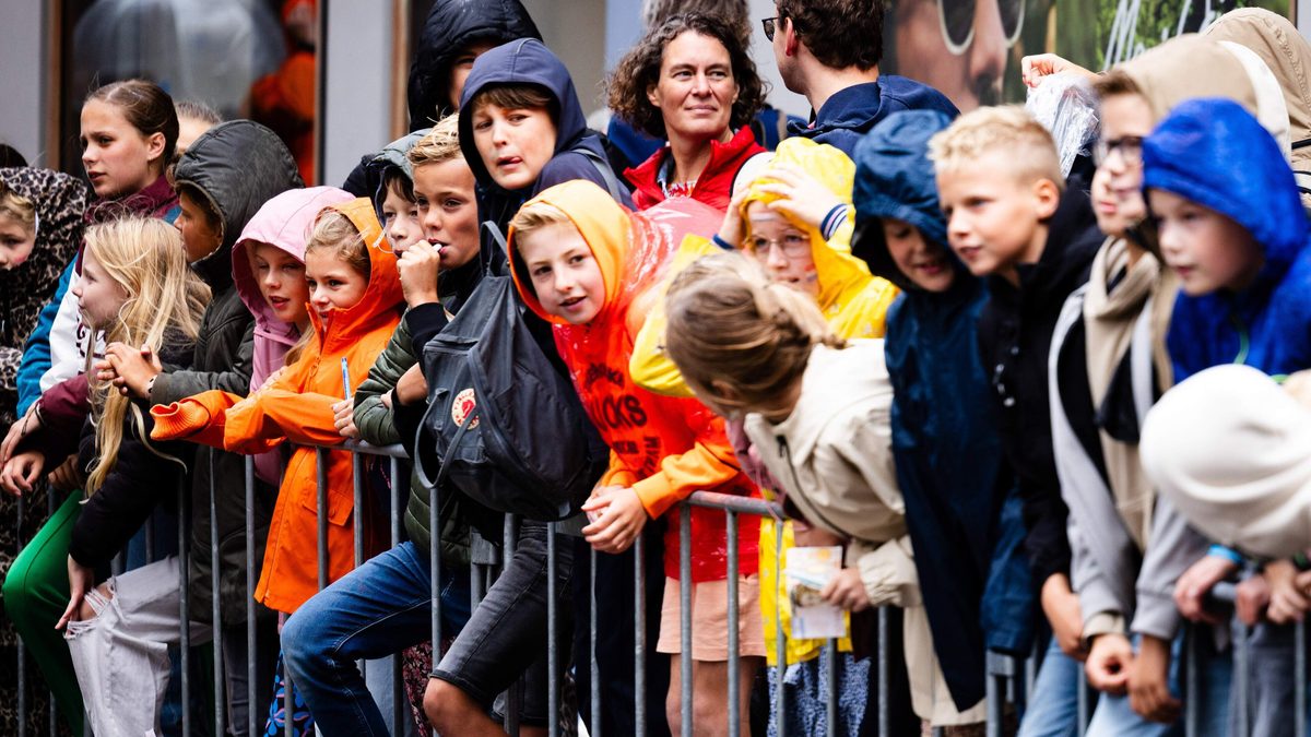 Opnieuw wisselvallige week: dit doet het weer tijdens Prinsjesdag