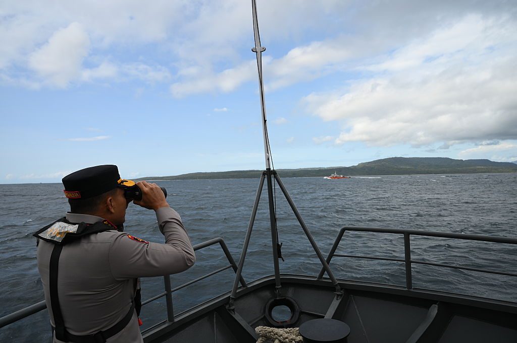 Indonesië zet zoektocht voort naar zeker 129 vermisten na kapseizen veerboot