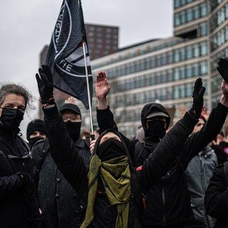 Kamer vindt dat kabinet niet ver genoeg gaat: demonstratierecht moet verder worden ingeperkt