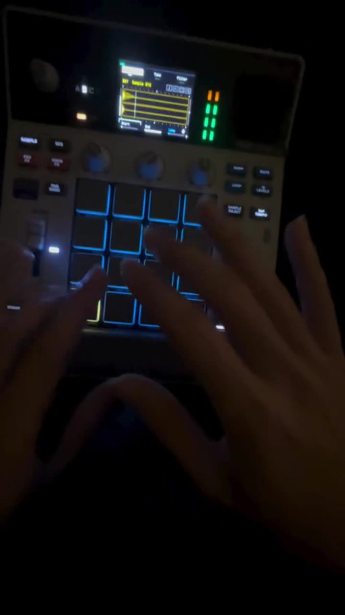 #kanyewest #bound2 #akai #ye 🎹 Love this sound pad