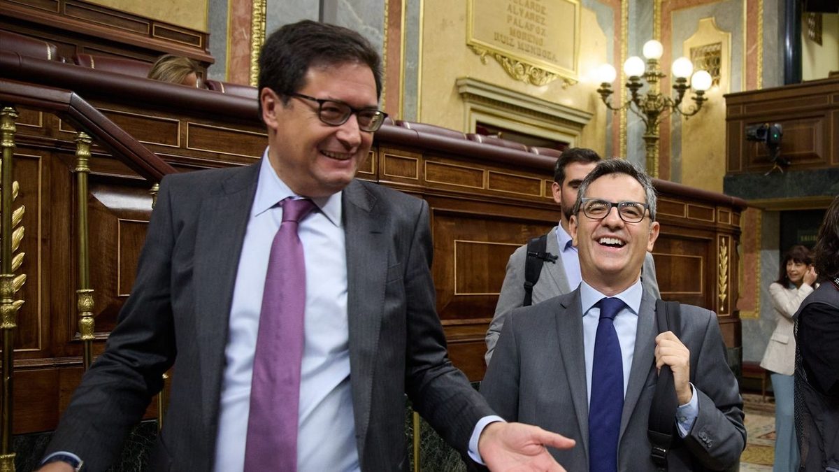 Óscar López arremete contra el Tribunal Supremo por "sus salvajadas" y Bolaños critica al CGPJ por "corporativismo"