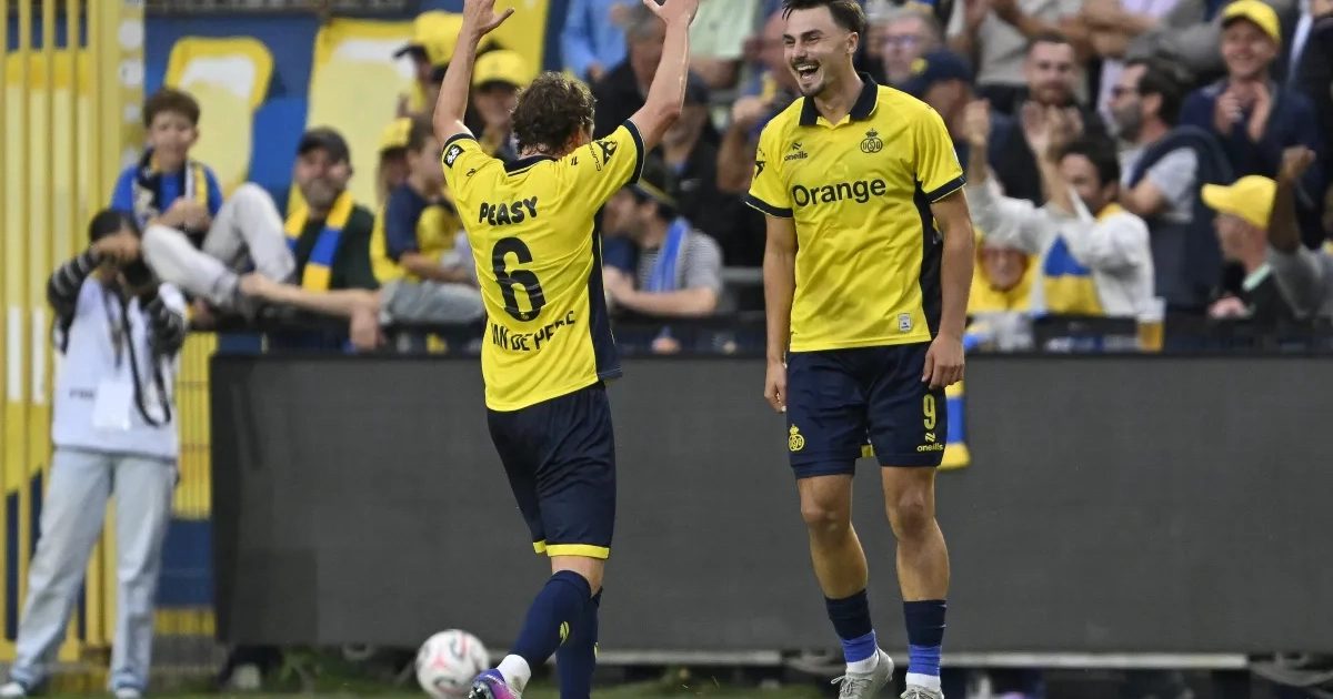 Union, Club Brugge, Anderlecht, Westerlo ... en ondanks 5-0 nederlaag ook Lommel in de kijker