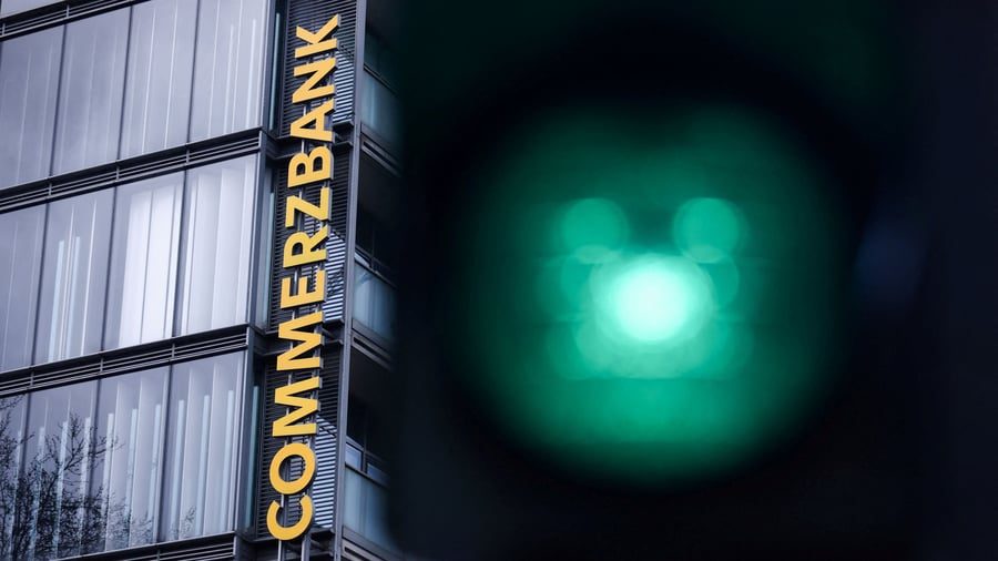 Orcel trifft Klingbeil: Bund sieht Commerzbank und Unicredit in neuer Phase des Übernahmekampfs