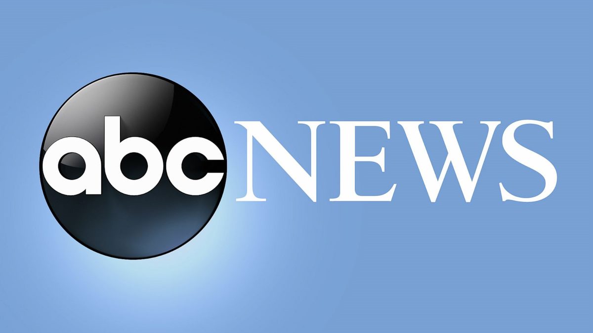 Boat with migrants stranded in southern Greece with 1 dead and 20 missing