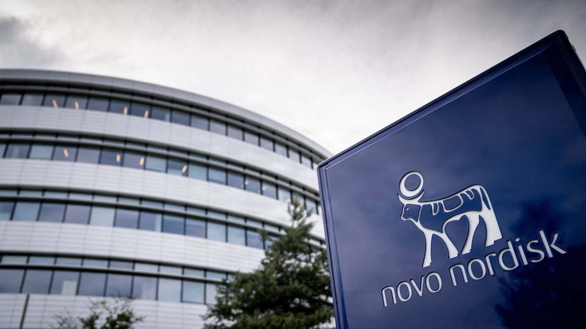Novo Nordisk skifter navn til Novo og justerer logo