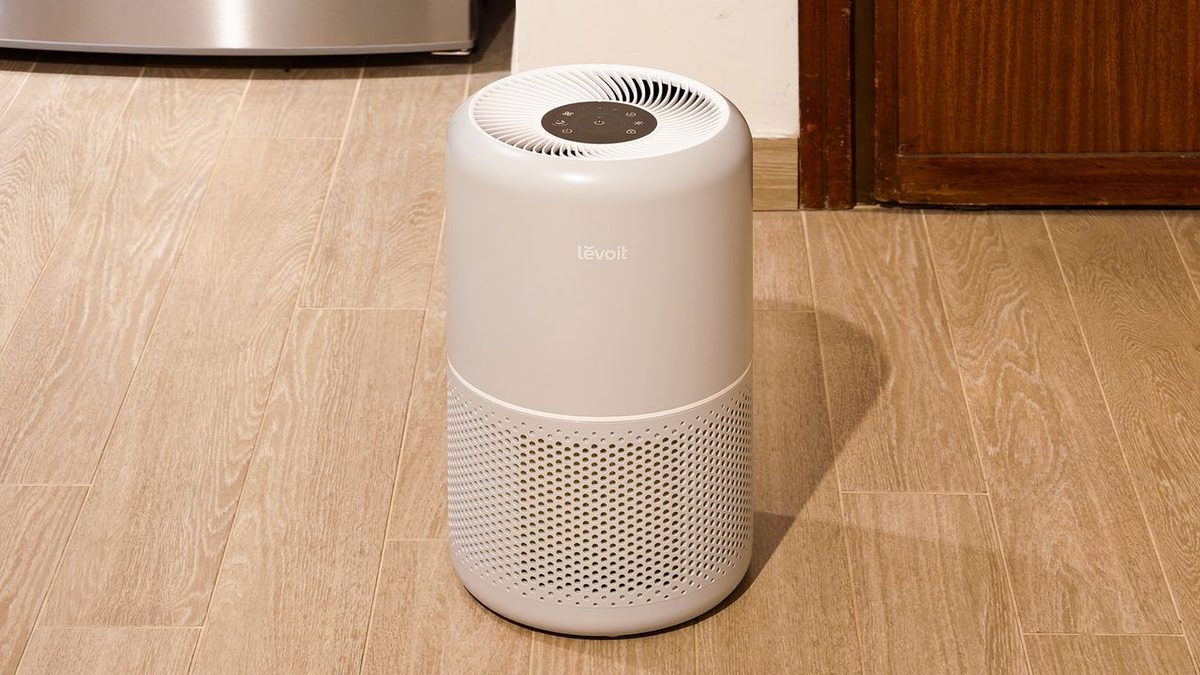 Levoit Core 300s Pro è un purificatore piccino picciò, perfetto per stanze e piccoli appartamenti