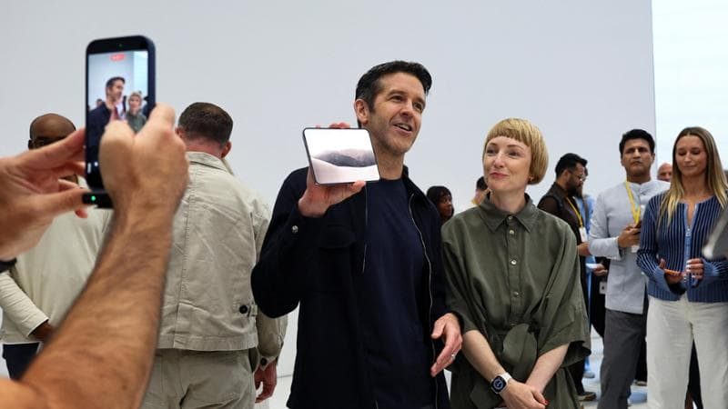 Duo, l’iPhone pieghevole la scommessa Apple al costo di 2000 dollari