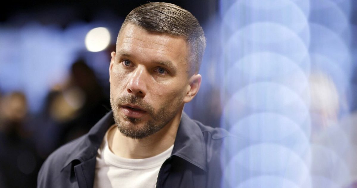 Podolski dał się sprowokować. Poczuł się zaatakowany. Natychmiastowa kontra