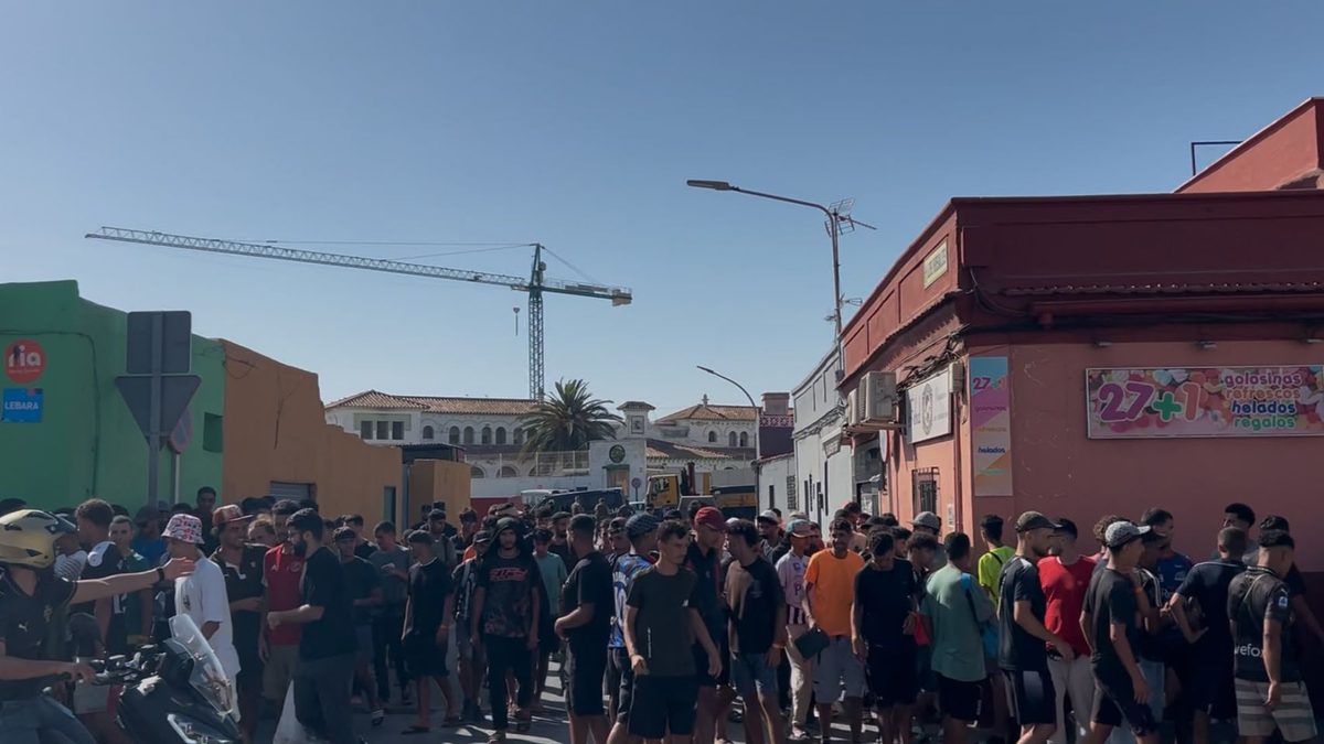 El nuevo campamento de Los Rosales provoca un "efecto llamada" entre los migrantes de Ceuta que duermen en la calle