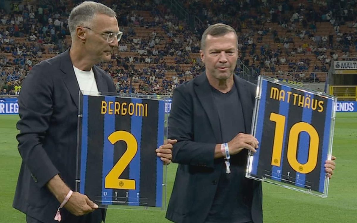 Inter-Udinese, Lothar Matthaus e Giuseppe Bergomi premiati da Marotta a San Siro. VIDEO