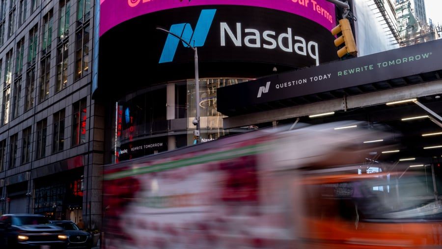 Wall Street: Tech-Titel fallen nach den Warnungen vor einer KI-Katastrophe deutlich