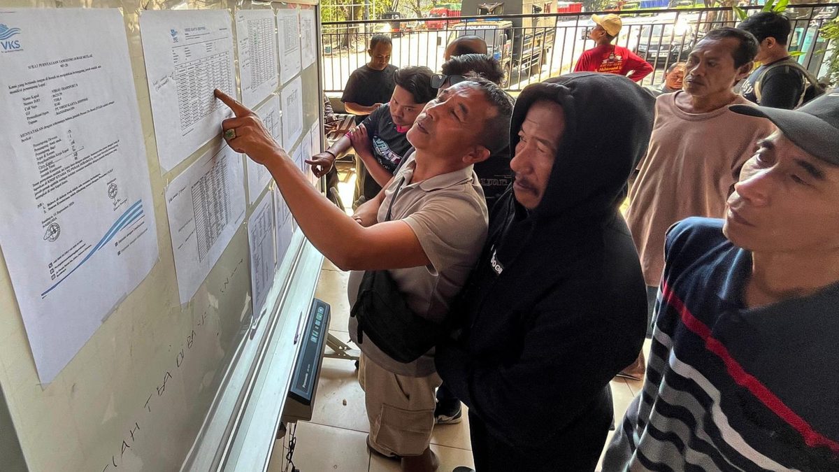 Indonesia intensifies search effort for 129 people missing after ferry capsized in Java Sea