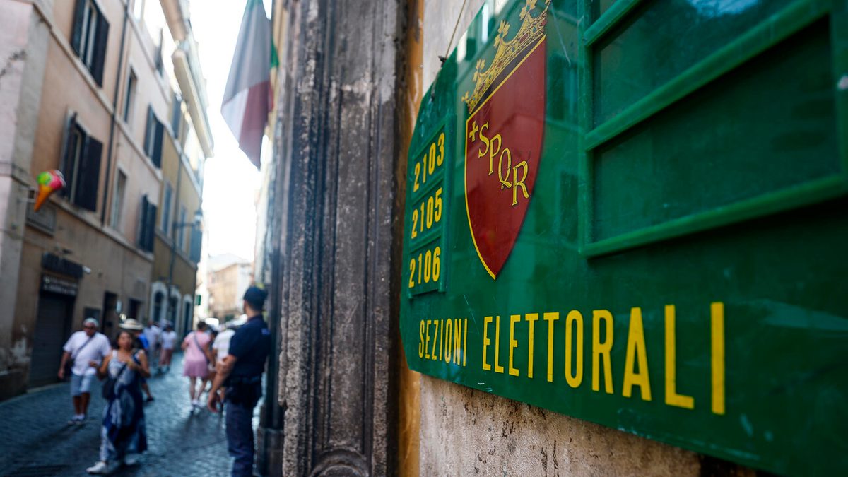 Legge elettorale: dai nuovi partiti a chi ha un gruppo, come funziona la norma sulle firme