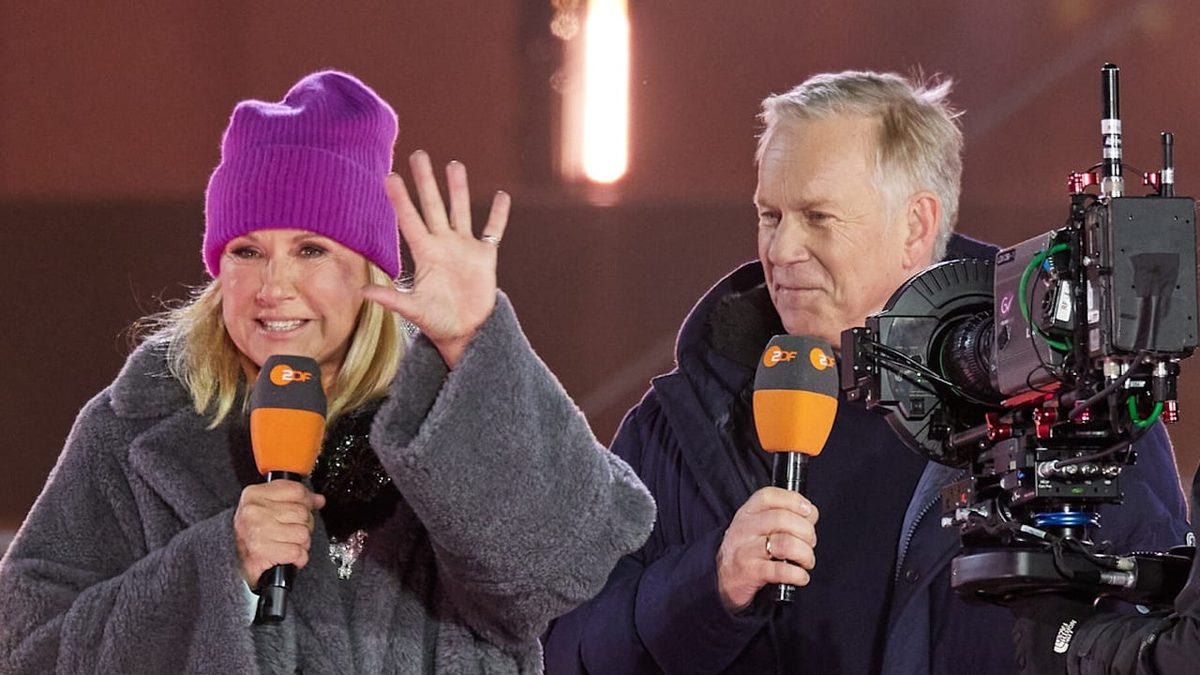 BILD weiß, was stattdessen läuft - ZDF streicht Silvester-Show mit Kiwi und Kerner