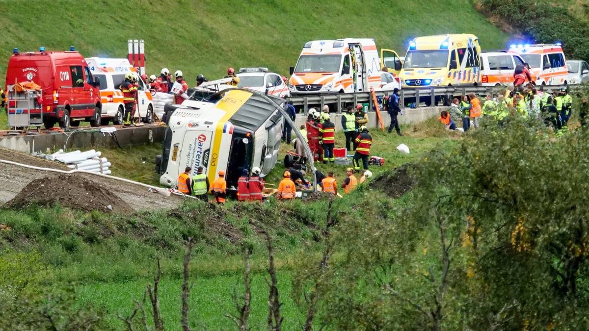 Wypadek autokaru w Szwajcarii. Są ofiary i ranni