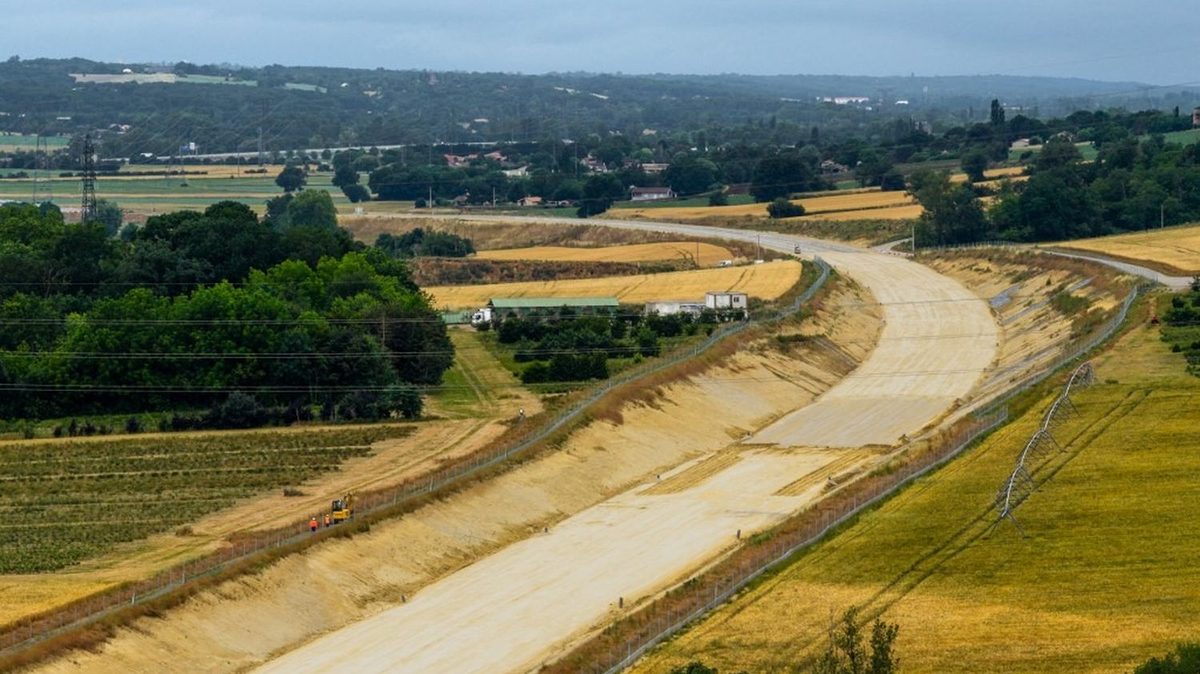 La société en charge du chantier de l'autoroute A69 écope d'une amende pour des travaux réalisés hors du périmètre auto…