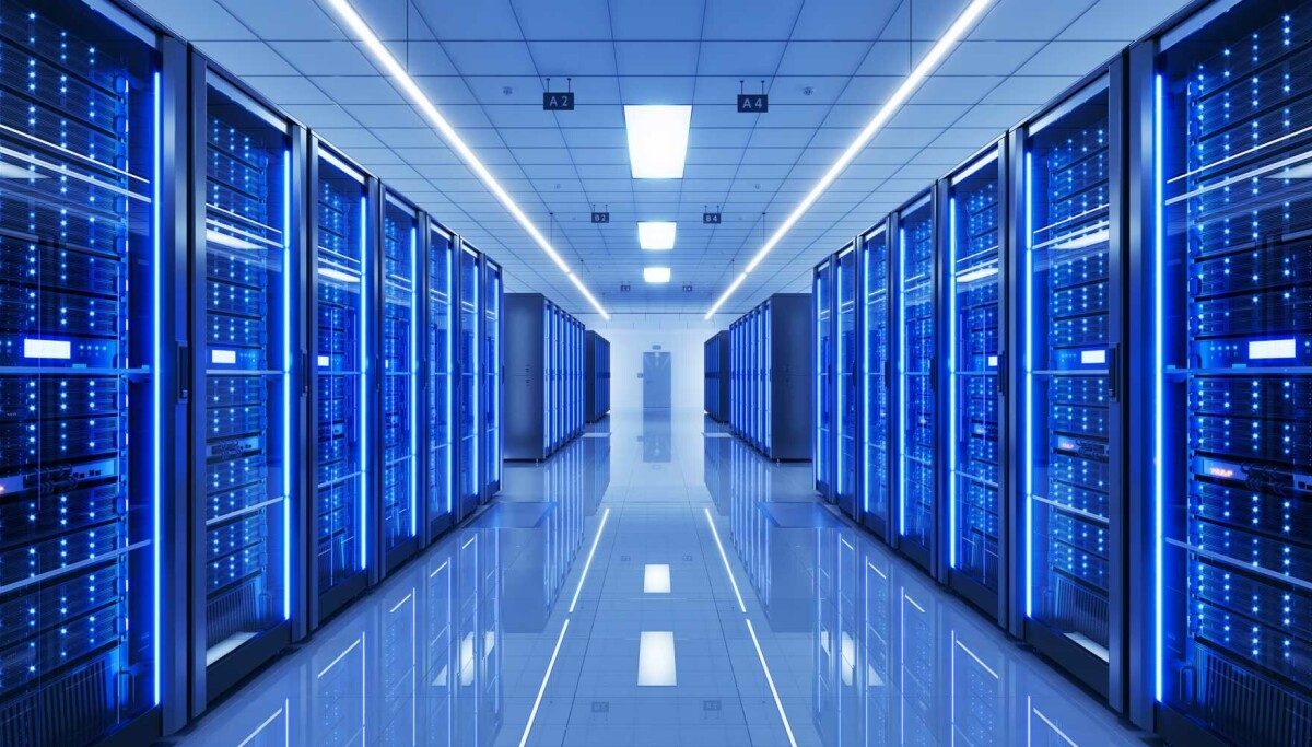 Datacenter developers want your backyard. FAS says negotiate harder