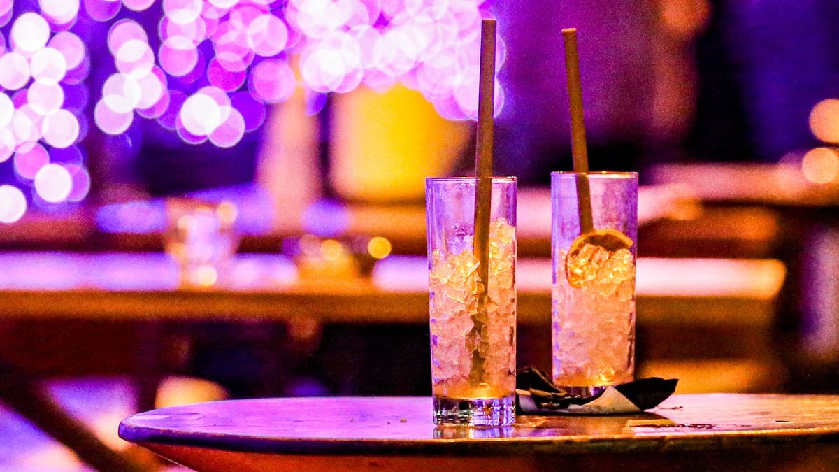 Pubs and restaurants 'losing business because of boom in weight-loss drugs'