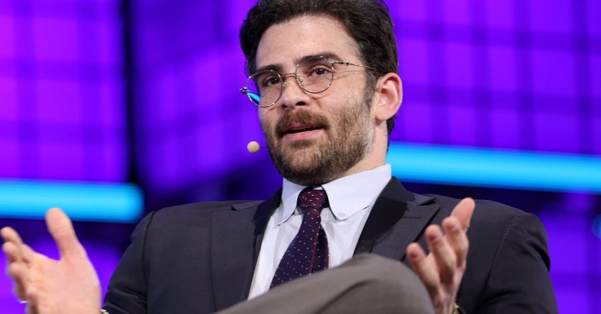 Hasan Piker Had The Most Hilarious Reaction To Republicans Displaying His Thirst Trap At A Convention