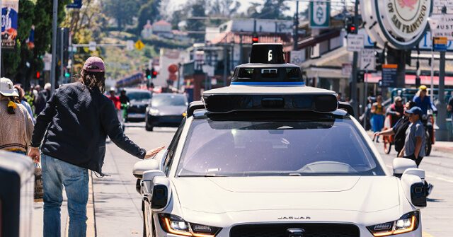 Waymo Self-Driving Car Pulls over and Calls Police on Passengers over 'Ghost Gun'