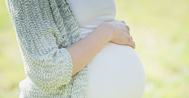 Report: Surrogate Says She Was Duped into Carrying Baby for Chinese Billionaire Who Has over 100 U.S.-Born Children