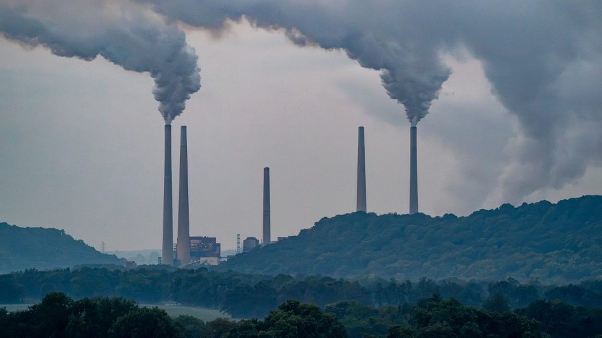 L'administration Trump abroge les limites d'émissions polluantes imposées aux centrales électriques
