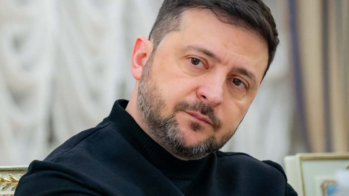 Volodymyr Zelensky affirme que l'Ukraine prendra des "mesures de désescalade" si la Russie fait de même