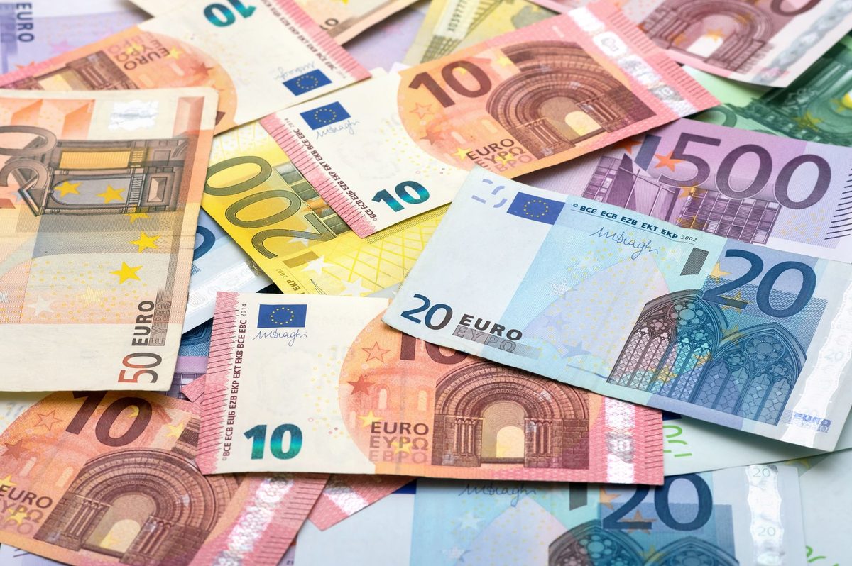 Ile kosztuje euro? Kurs euro do złotego PLN/EUR 15.09.2026