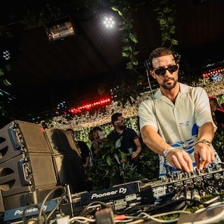 Van verkrachting beschuldigde Franse dj Shlømo geboekt op feest tijdens ADE, Nederlandse dj trekt zich terug