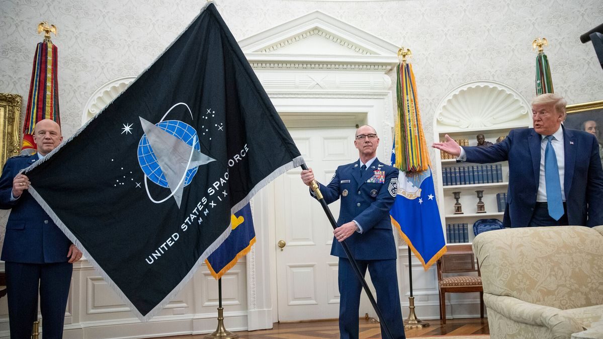 USA bekrefter: Har våpen i verdensrommet