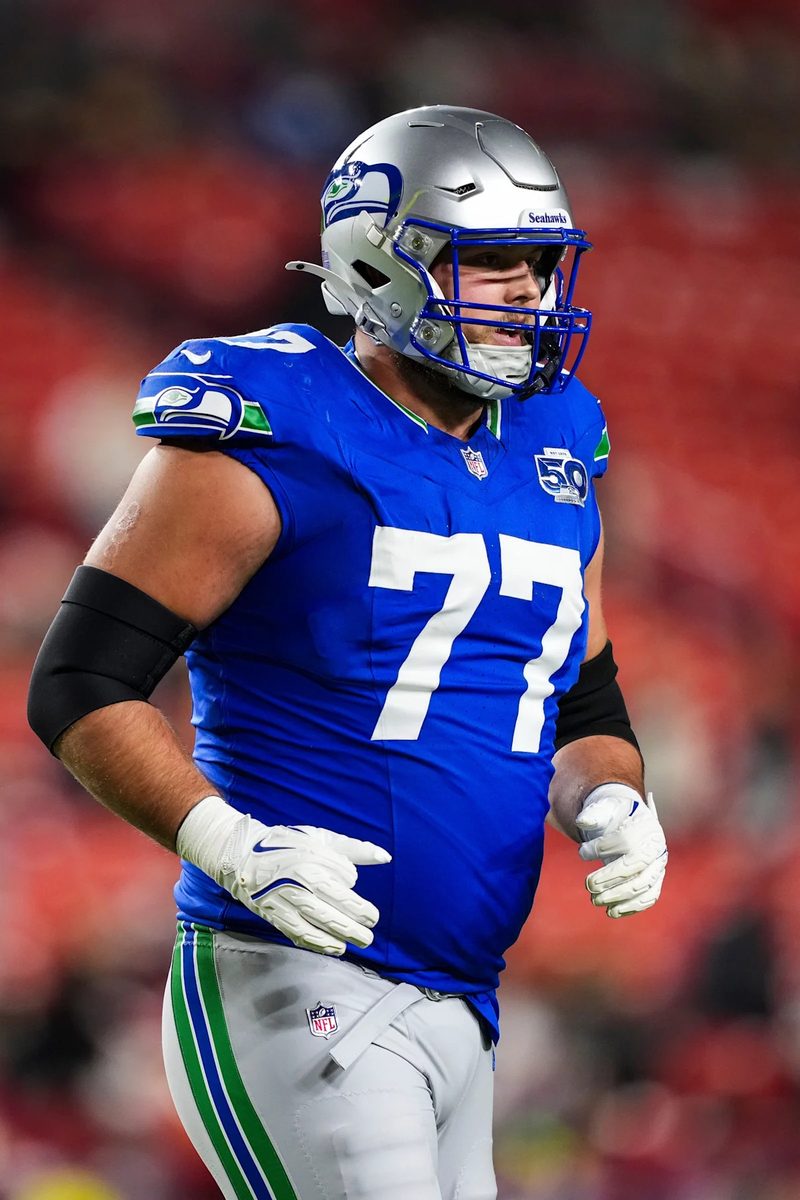 Seahawks lose player to Klint Kubiak’s Raiders in waiver claim