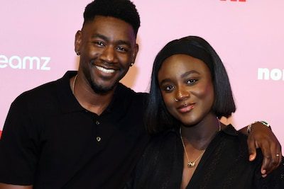 'Nonkels’-acteurs Blaise Afonso en Assa Sylla verwelkomen tweede kindje