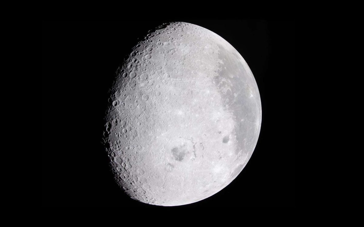 La Nasa vient de donner à une IA des données sur toute la Lune : elle sait désormais où chercher de l'eau en priorité