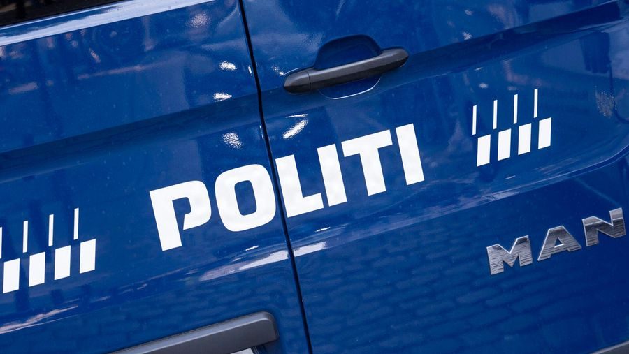Kortvarigt kaos under FCK-kamp: Politiet er på stikkerne