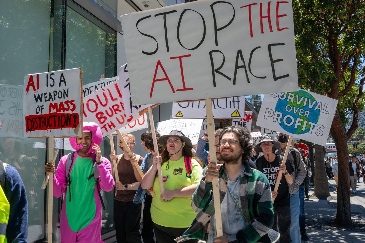 Ex-Google safety engineer warns humanity is running out of time to stop AI apocalypse