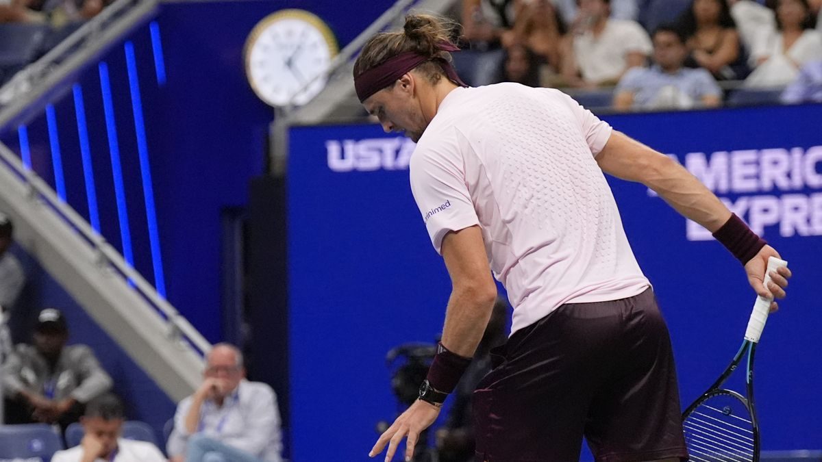Alexander Zverev: Boris Becker fordert neue Regel wegen Balltippen