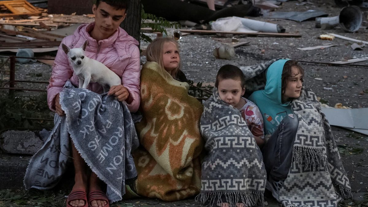 Orphelins ukrainiens, thérapies de vacances dans les Carpates