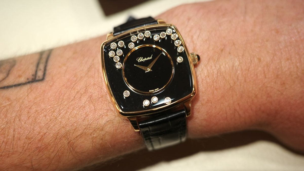 This Stunning $48,400 Watch Has 21 Loose Diamonds Dancing Across the Dial