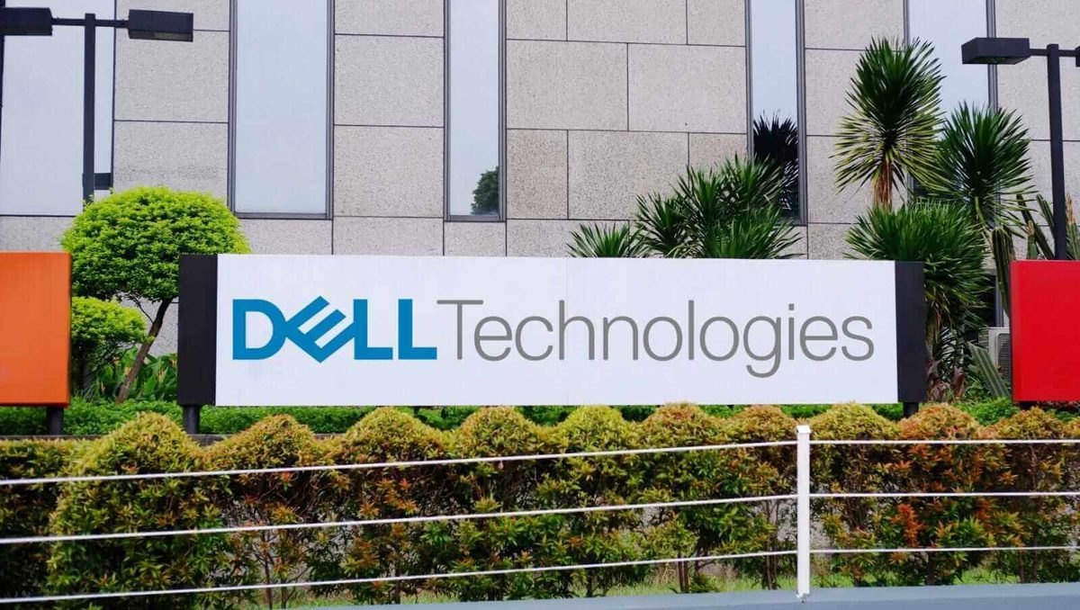 Dell Stock Has Tripled in 2026. Here’s Why I Wouldn’t Lock in Profits Yet.