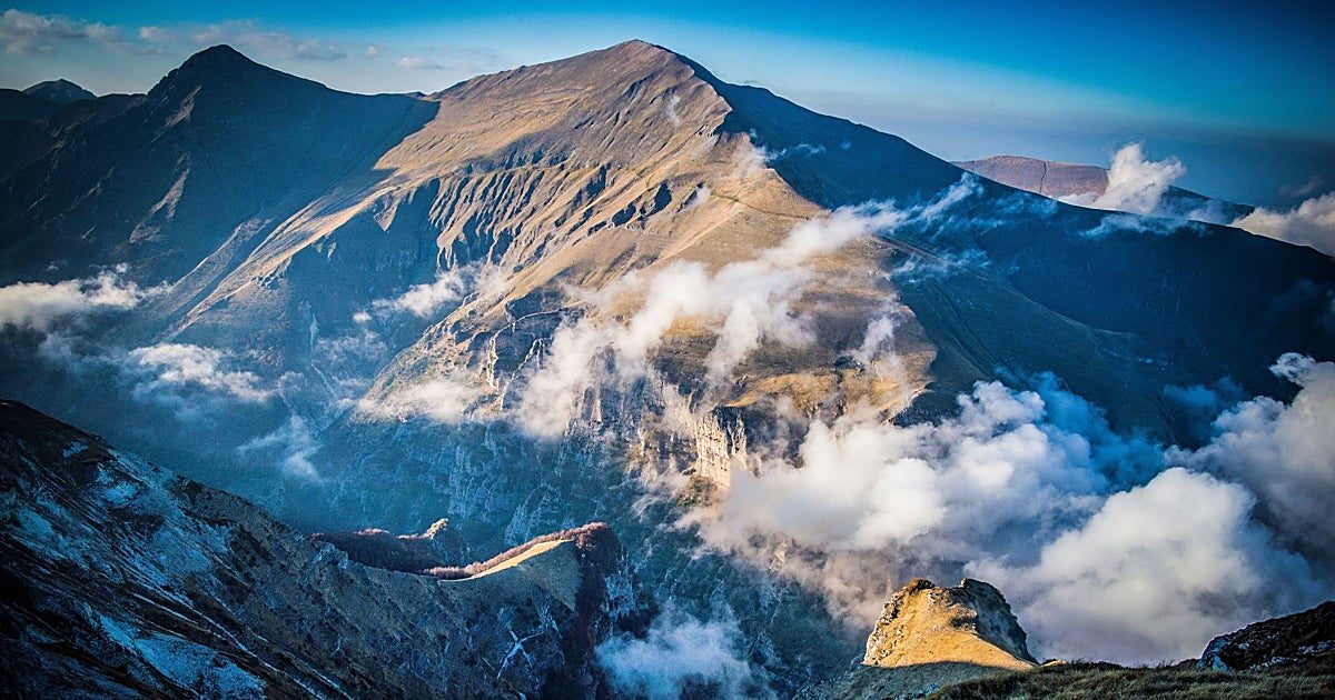 Italia se rasga por dentro: la corteza terrestre se 'desabrocha' bajo los Apeninos